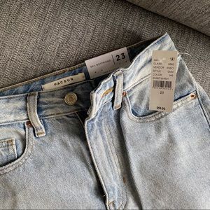 NWT PacSun 90’s boyfriend jeans